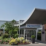 호텔 Novotel Reims 4*