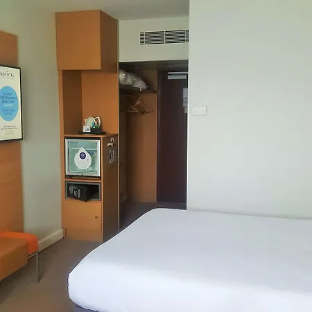 Novotel Reims Hotel Tinqueux