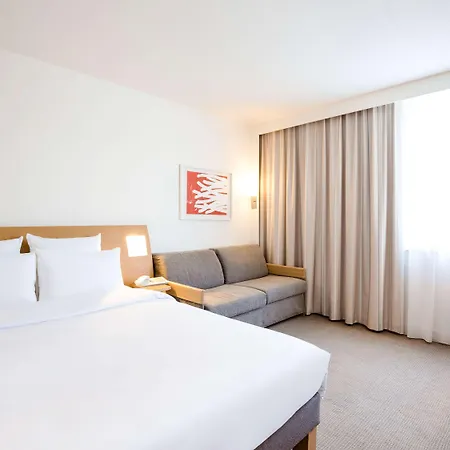 Novotel Reims Hotell