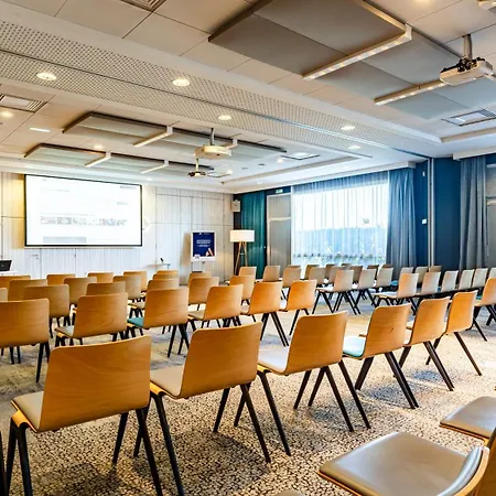 Novotel Reims Hotel 4*
