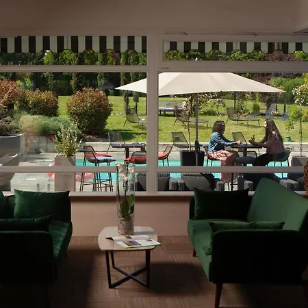 兰斯塔基诺富特酒店 蒂恩奎克斯