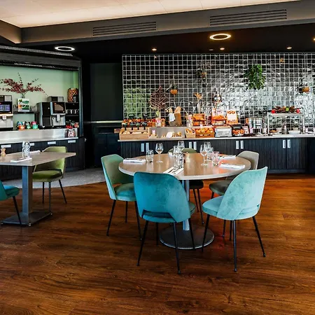 Novotel Reims Hotel 4*