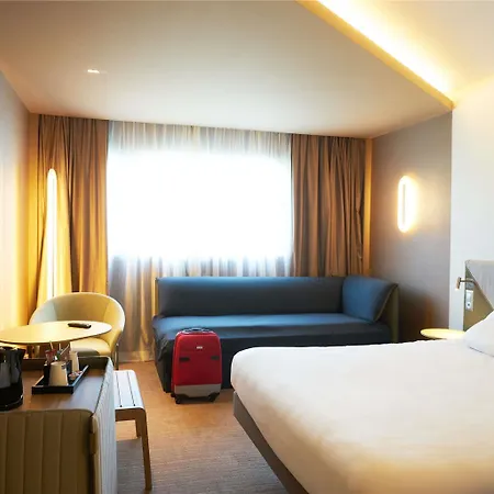 Novotel Reims 4* Tinqueux