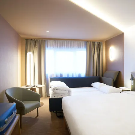 Novotel Reims Hotel 4*