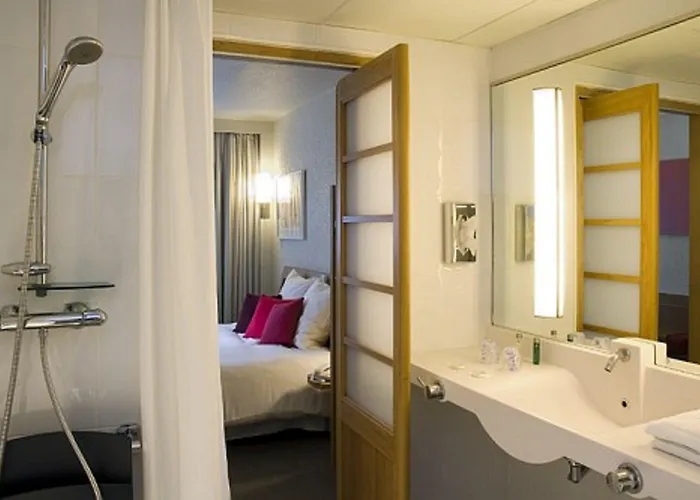 Novotel Reims 호텔 틴쿠엑스